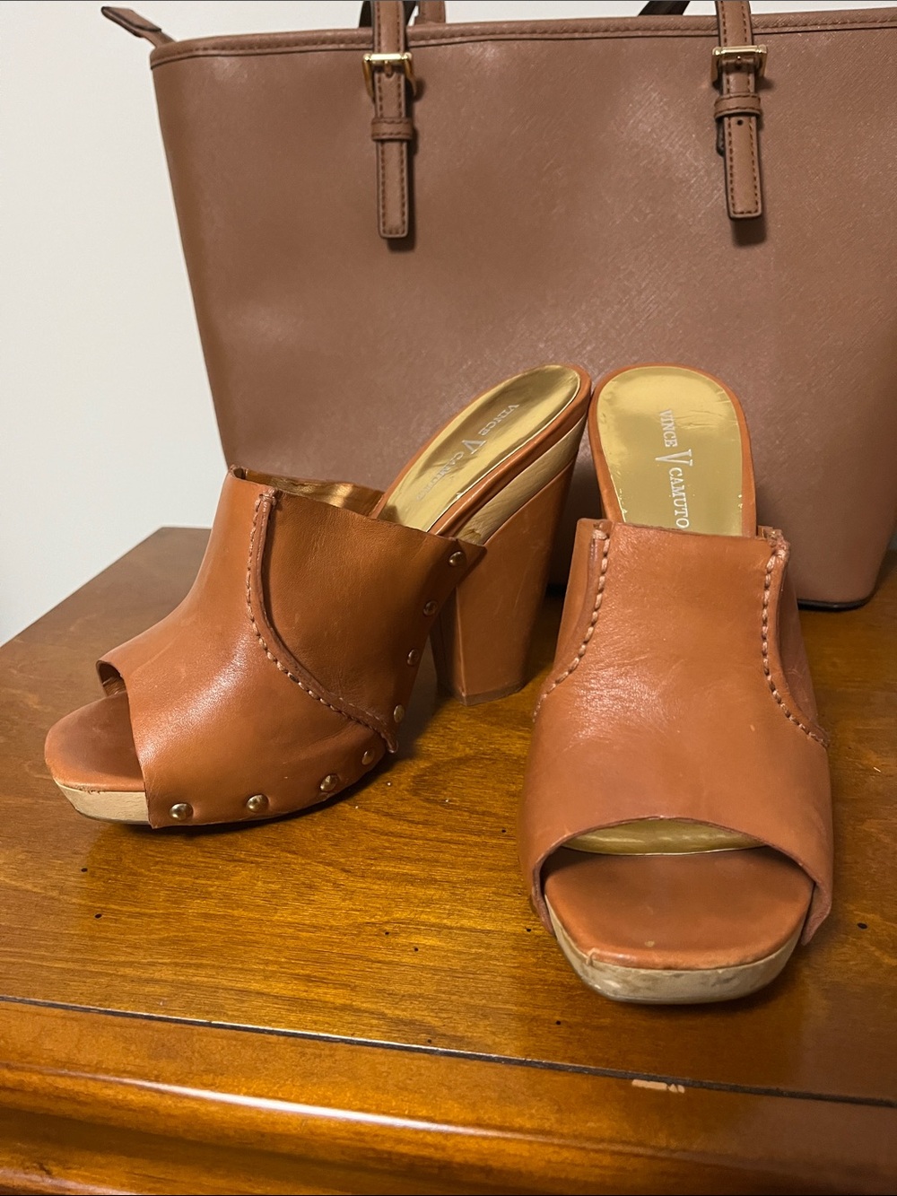 Vince Camuto Tan Brown Leather Peep-Toe Clog Heels